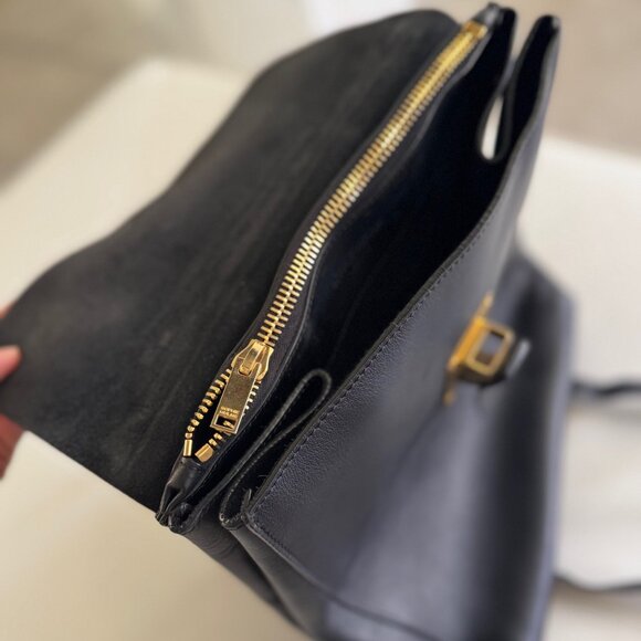 Great Condition Black Leather Sophie Hulme Bag/ Backpack (convertible) - Picture 11 of 16